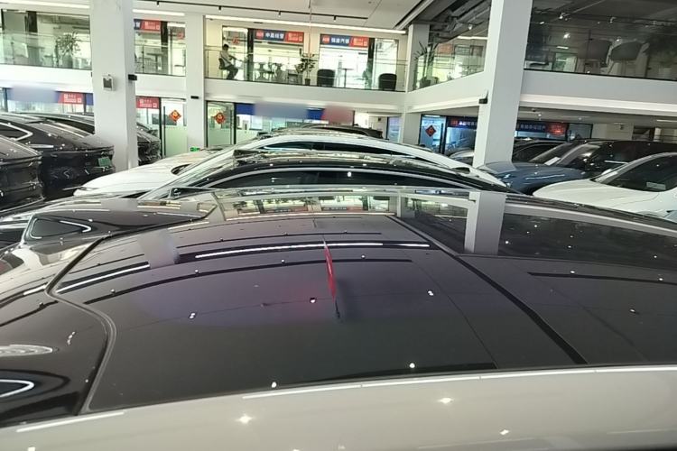 Used Nio ET7 2022 100kWh First Edition Roof