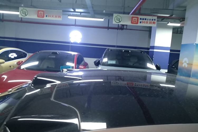 Used Nio ET7 2022 75 kWh Roof