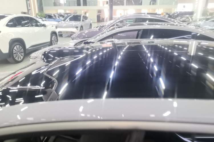 Used Nio ET7 2022 100kWh First Edition Roof