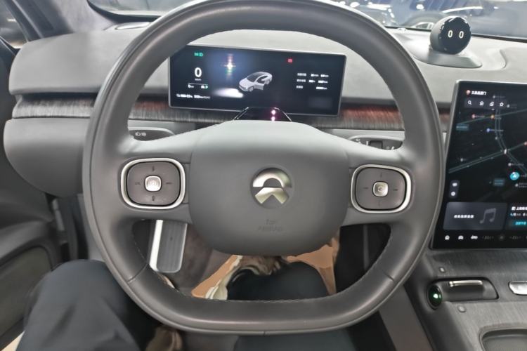 Used Nio ET7 2022 100kWh First Edition Steering Wheel