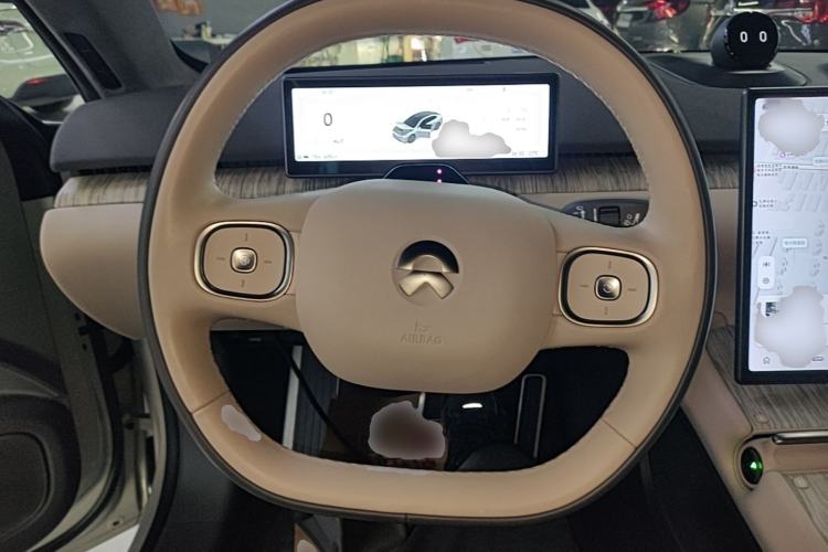 Used Nio ET7 2022 100kWh First Edition Steering Wheel