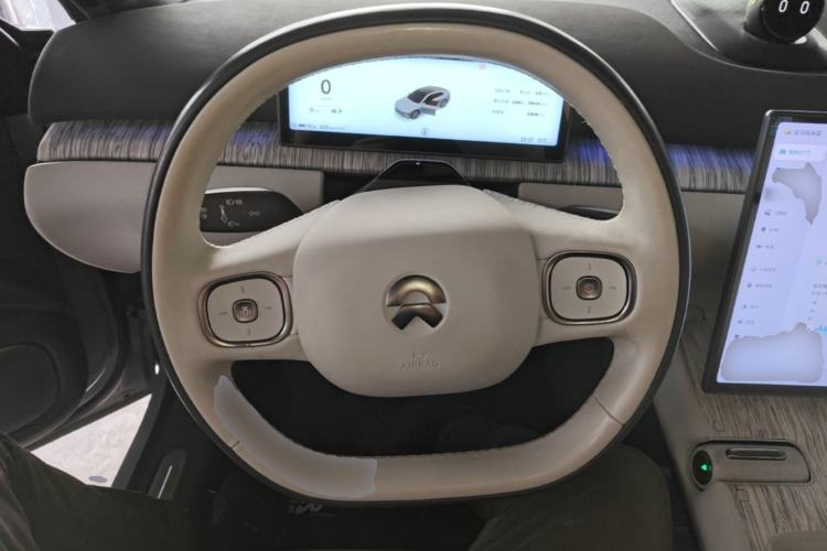 Used Nio ET7 2022 100kWh First Edition Steering Wheel