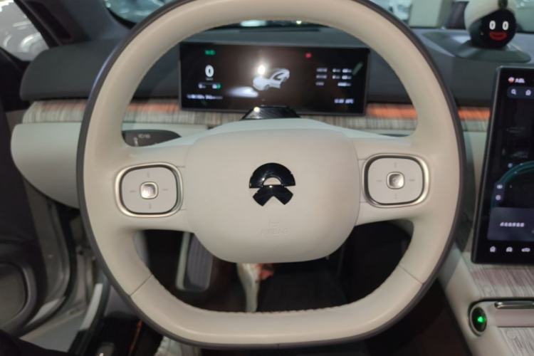 Used Nio ET7 2022 100kWh First Edition Steering Wheel