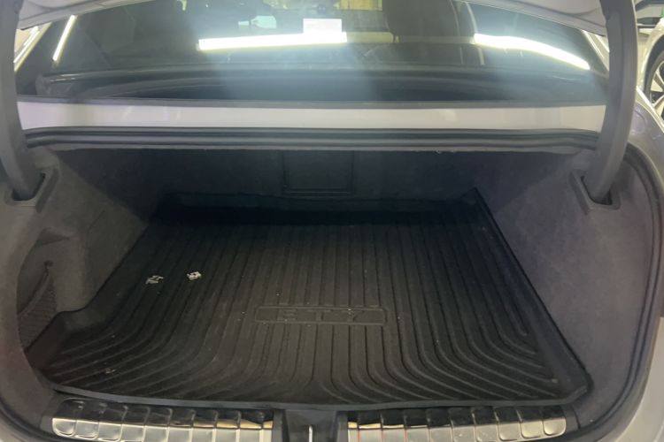 Used Nio ET7 2022 75 kWh Trunk