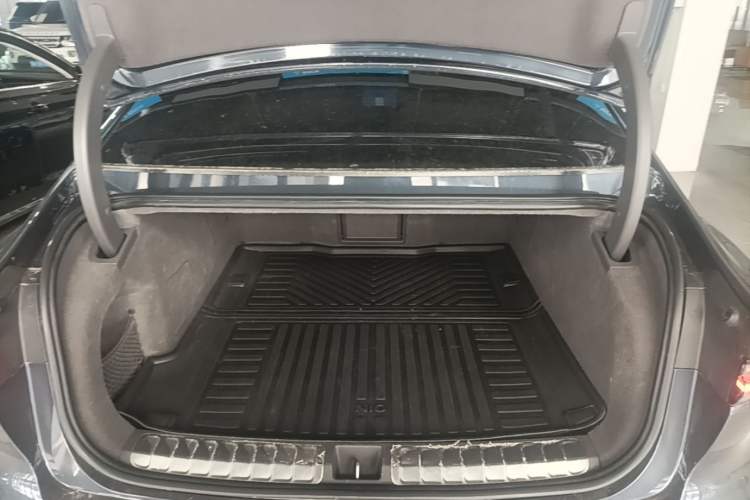 Used Nio ET7 2022 100kWh First Edition Trunk