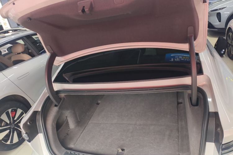 Used Nio ET7 2022 100kWh First Edition Trunk