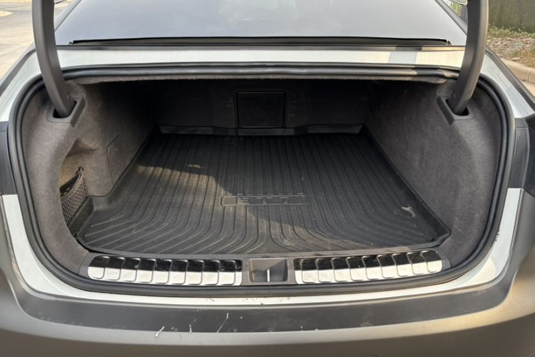 Used Nio ET7 2022 100kWh First Edition Trunk
