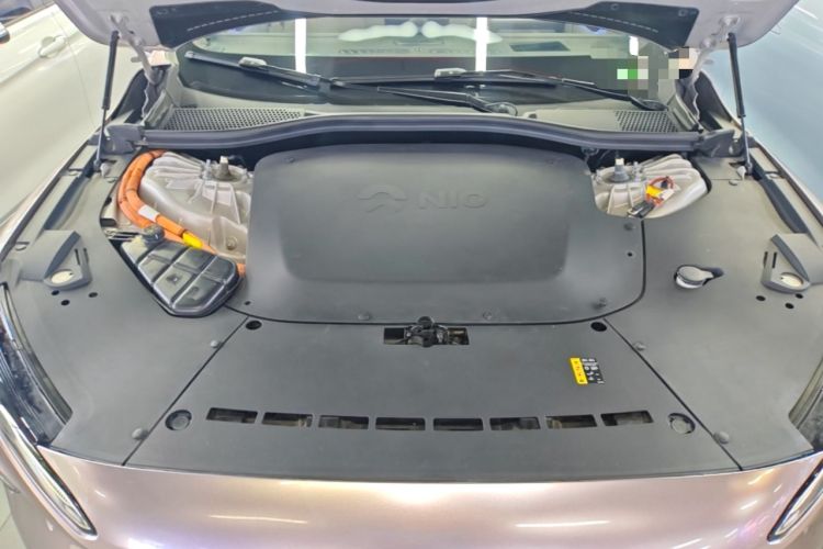 Used Nio ET7 2022 75 kWh Engine Bay