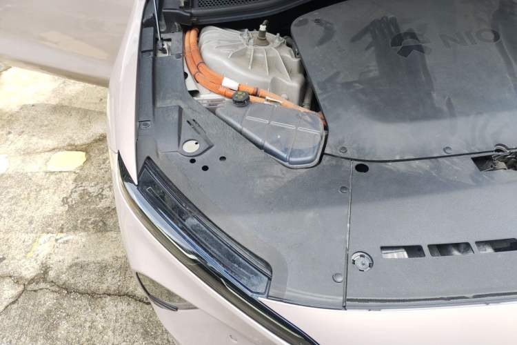 Used Nio ET7 2022 75 kWh Engine Bay Right