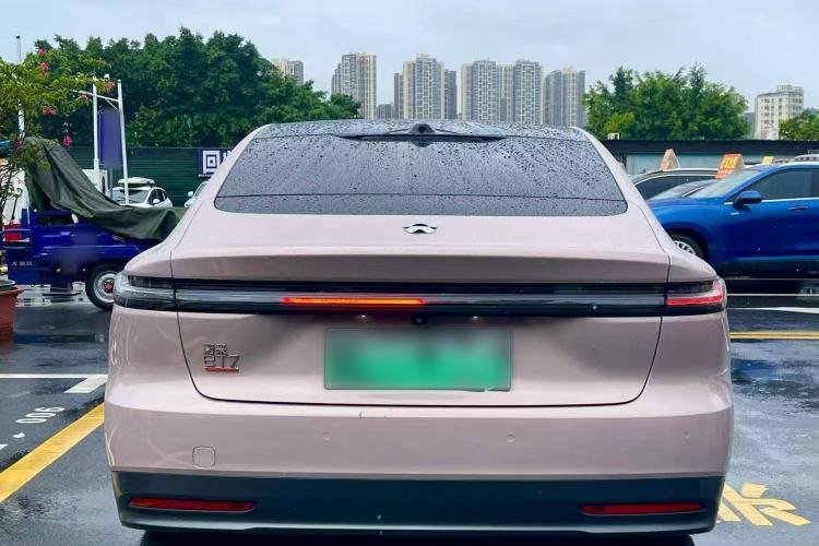 Used Nio ET7 2022 75 kWh Exterior 1