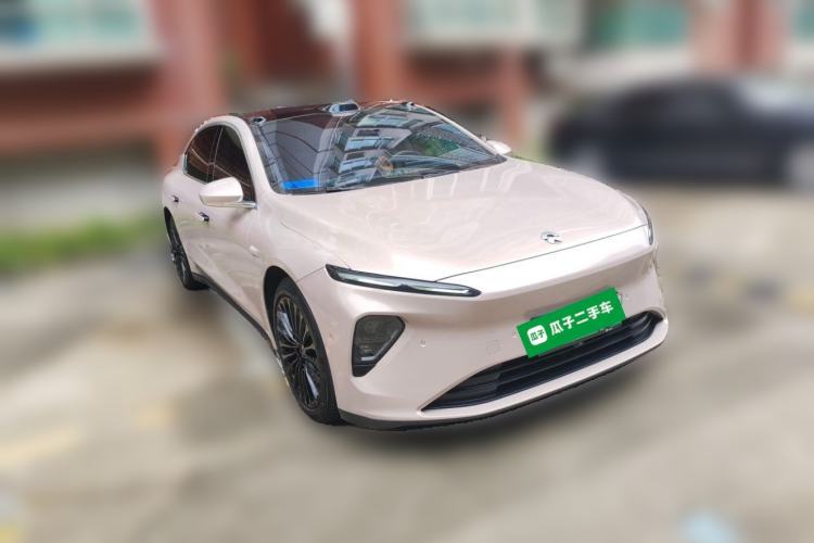Used Nio ET7 2022 75 kWh Front Right 45 Deg