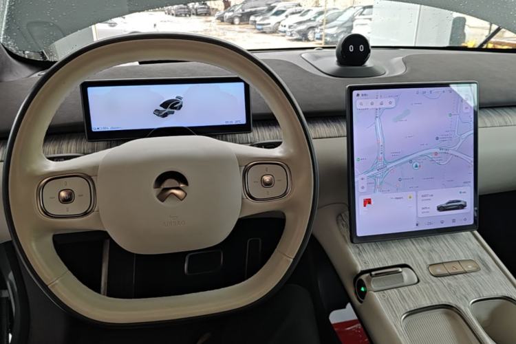 Used Nio ET7 2022 100kWh First Edition Center Console