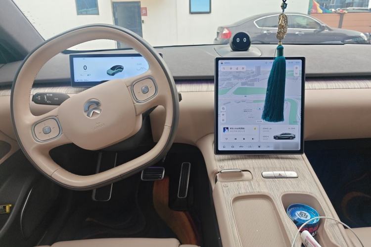 Used Nio ET7 2022 100kWh First Edition Center Console