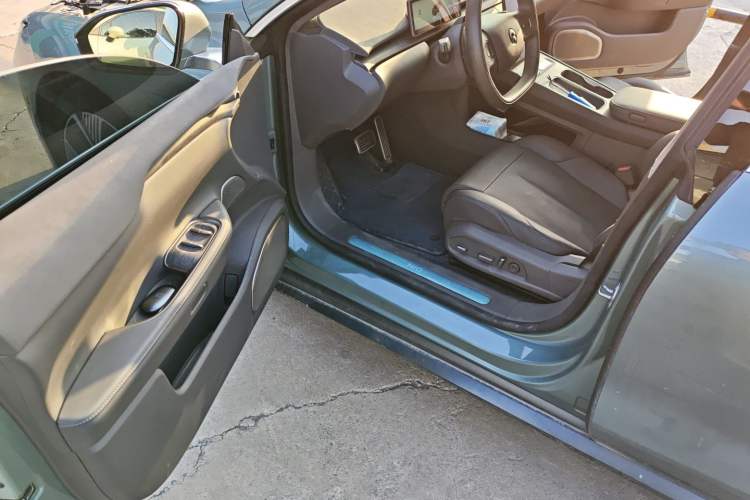 Used Nio ET7 2022 75 kWh Driver Seat