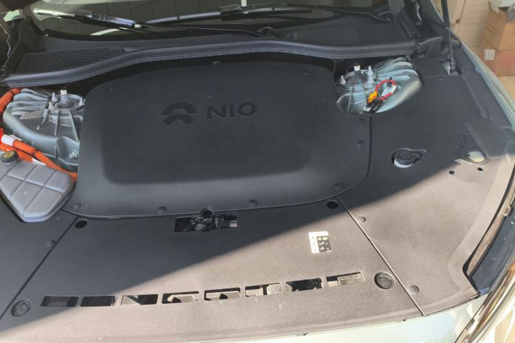 Used Nio ET7 2022 75 kWh Engine Bay