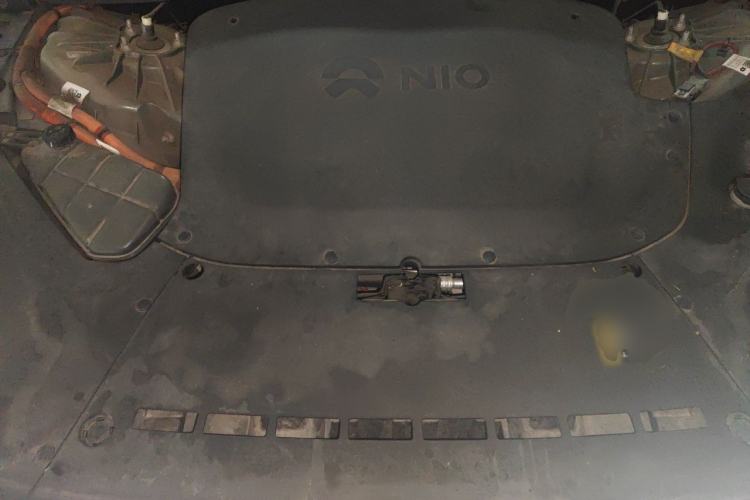 Used Nio ET7 2022 75 kWh Engine Bay