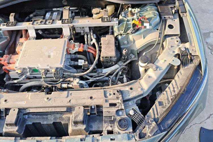 Used Nio ET7 2022 75 kWh Engine Bay Left