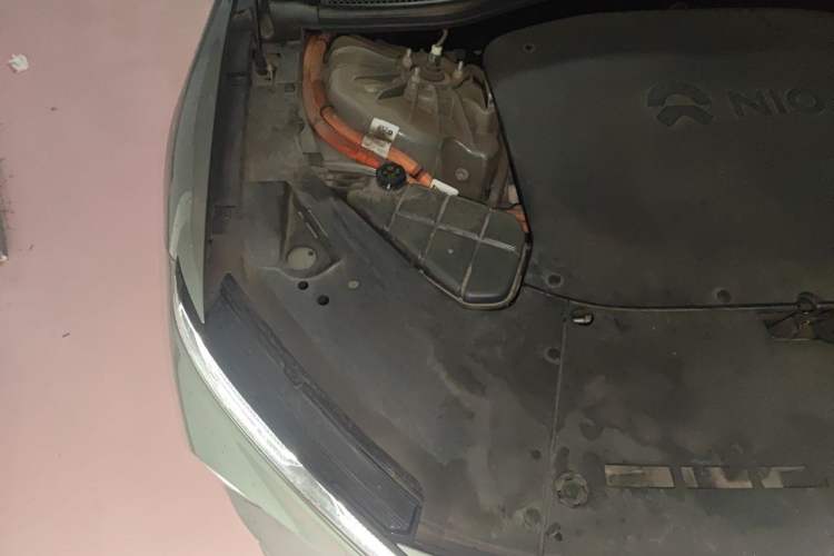 Used Nio ET7 2022 75 kWh Engine Bay Right