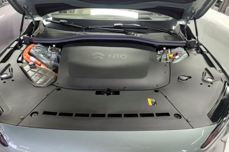 Used Nio ET7 2022 75 kWh Engine Bay