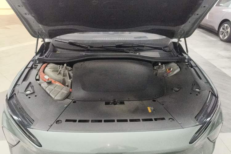 Used Nio ET7 2022 100 kWh Engine Bay