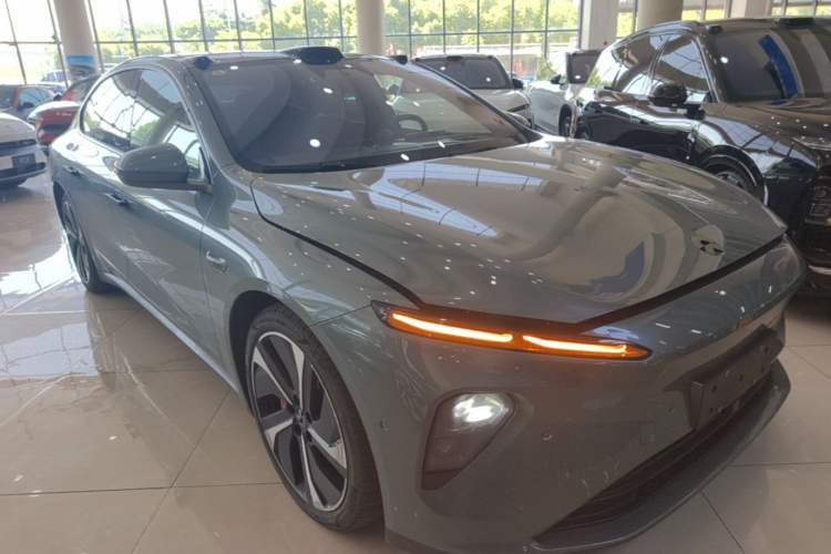 Used Nio ET7 2022 100kWh First Edition Exterior 1