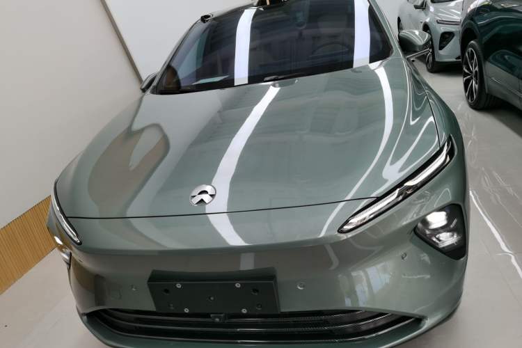 Used Nio ET7 2022 75 kWh Exterior 1