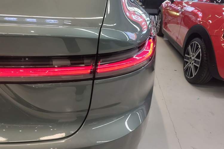 Used Nio ET7 2022 100kWh First Edition Exterior 3