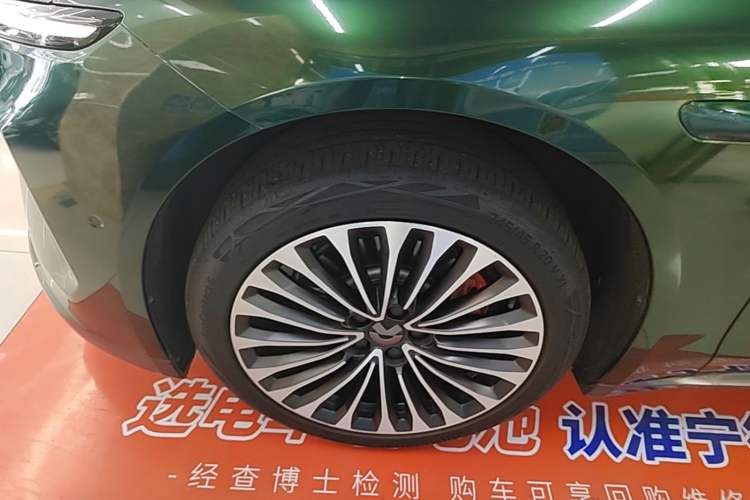 Used Nio ET7 2022 75 kWh Exterior 4