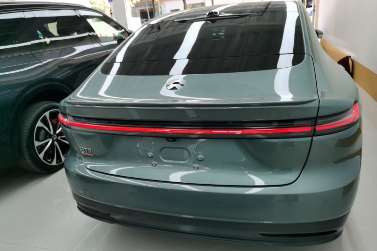 Used Nio ET7 2022 75 kWh Exterior 4