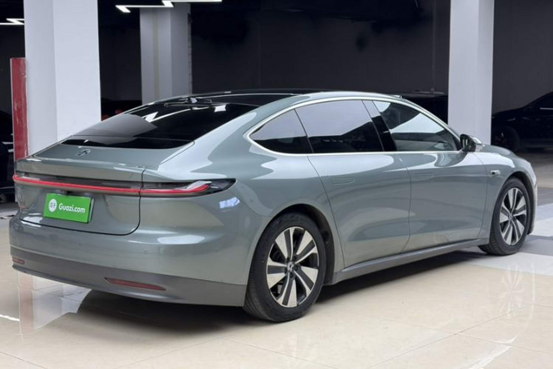 Used Nio ET7 2022 75 kWh Exterior 6