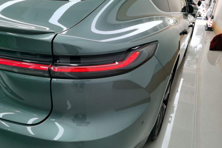 Used Nio ET7 2022 75 kWh Exterior 6
