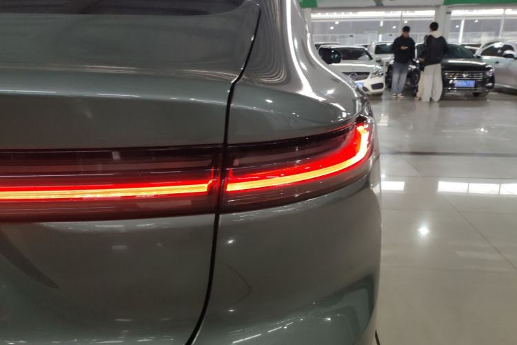 Used Nio ET7 2022 100kWh First Edition Exterior 6