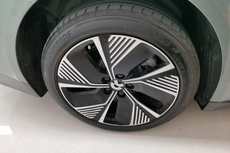 Used Nio ET7 2022 75 kWh Exterior 8