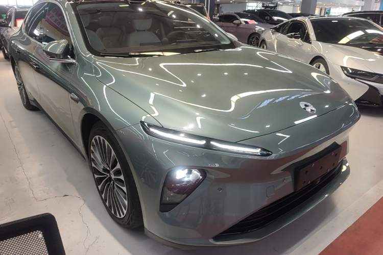 Used Nio ET7 2022 100kWh First Edition Front Right 45 Deg