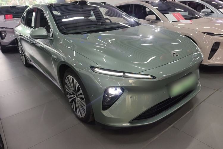 Used Nio ET7 2022 100kWh First Edition Front Right 45 Deg