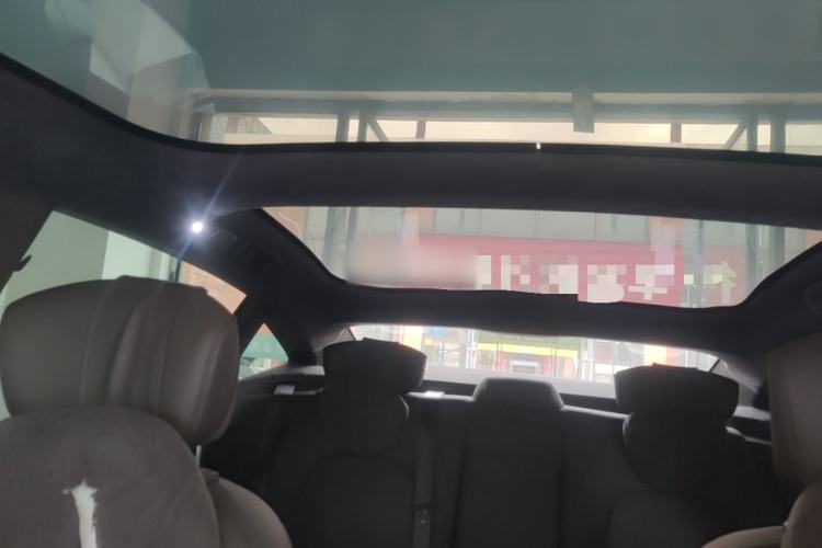 Used Nio ET7 2022 75 kWh Headliner