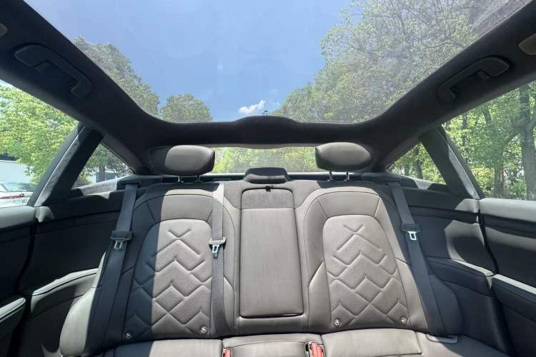 Used Nio ET7 2022 100kWh First Edition Interior 11