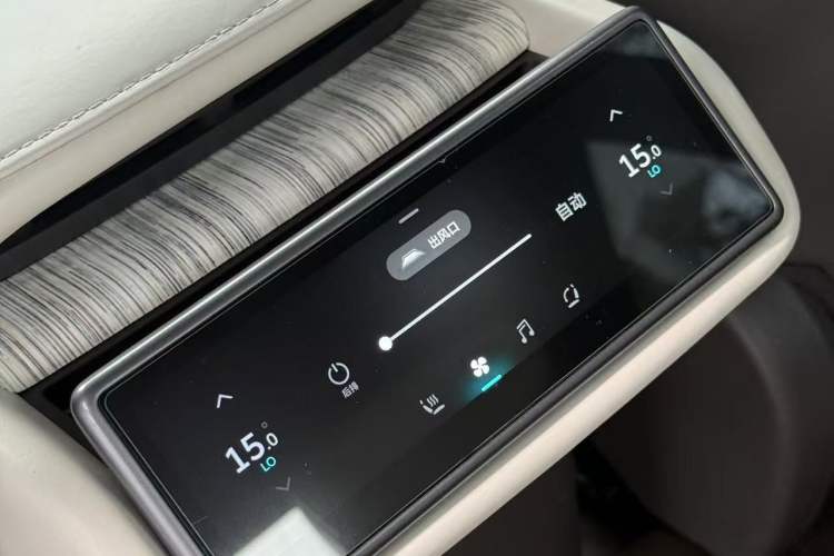 Used Nio ET7 2022 100kWh First Edition Interior 2
