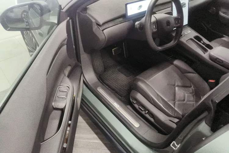 Used Nio ET7 2022 100 kWh Interior 3
