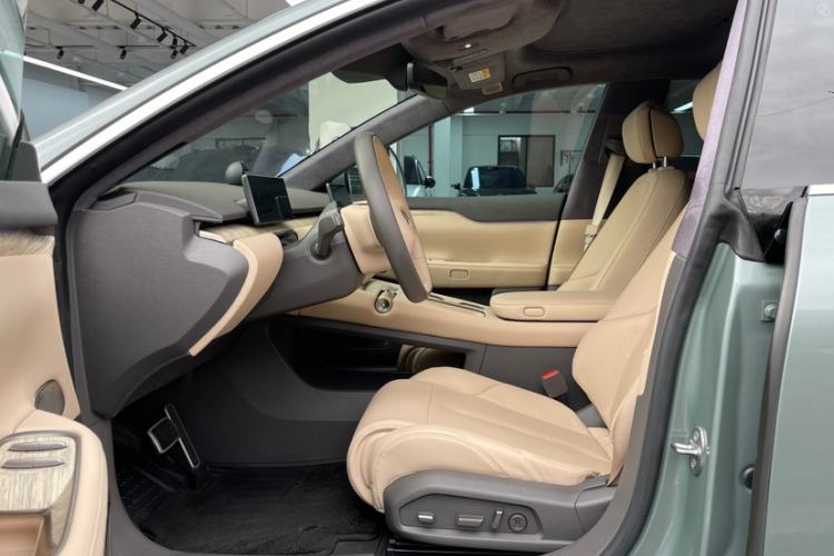 Used Nio ET7 2022 75 kWh Interior 5