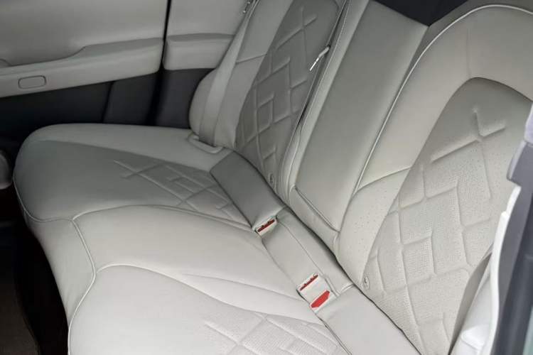 Used Nio ET7 2022 100kWh First Edition Interior 6