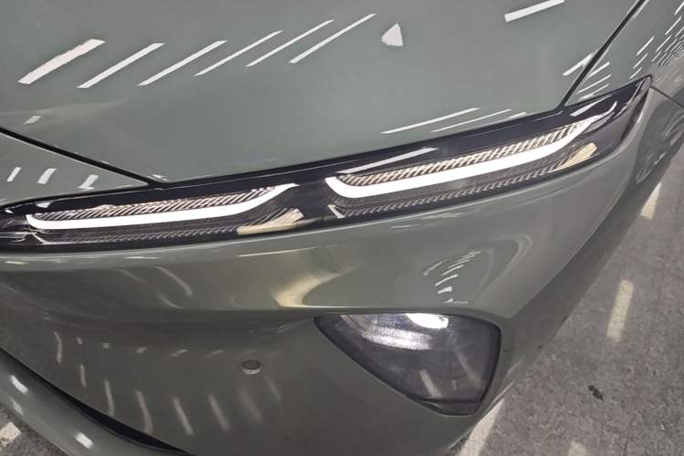 Used Nio ET7 2022 75 kWh Left Front Headlight
