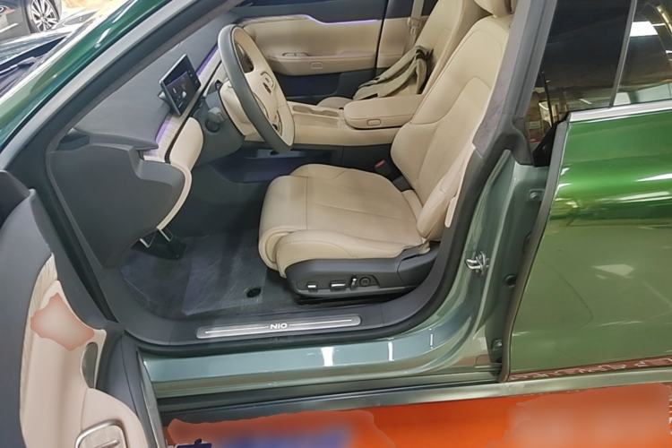 Used Nio ET7 2022 75 kWh Left Front Seat