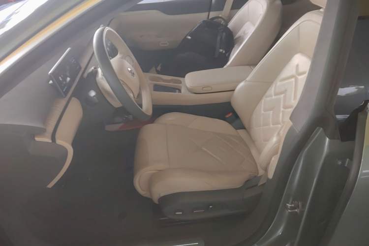 Used Nio ET7 2022 100kWh First Edition Left Front Seat