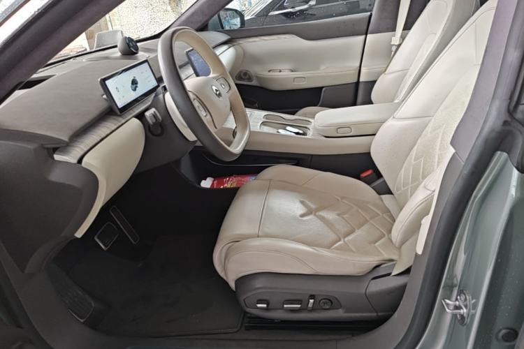 Used Nio ET7 2022 100kWh First Edition Left Front Seat