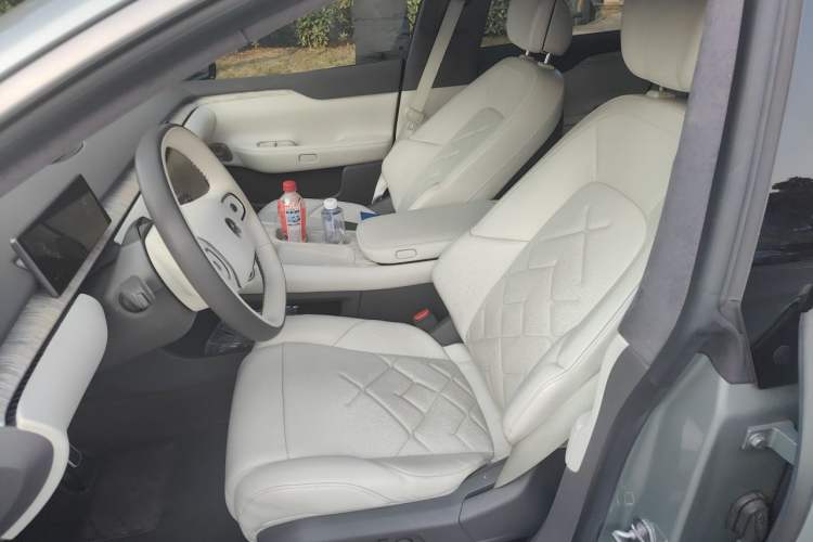 Used Nio ET7 2022 100kWh First Edition Left Front Seat