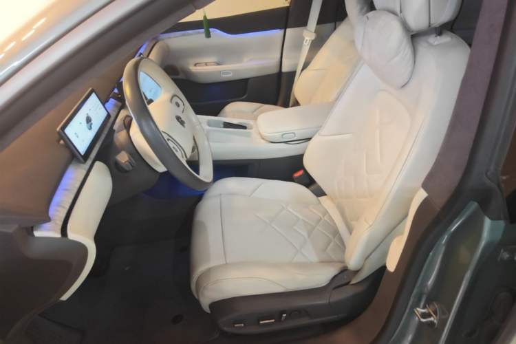 Used Nio ET7 2022 100kWh First Edition Left Front Seat