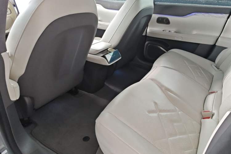 Used Nio ET7 2022 100kWh First Edition Left Rear Seat