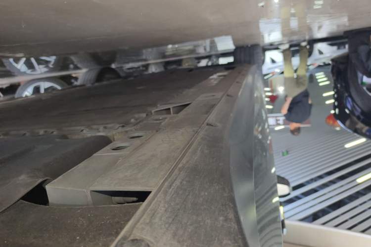 Used Nio ET7 2022 100kWh First Edition Left Side Sill