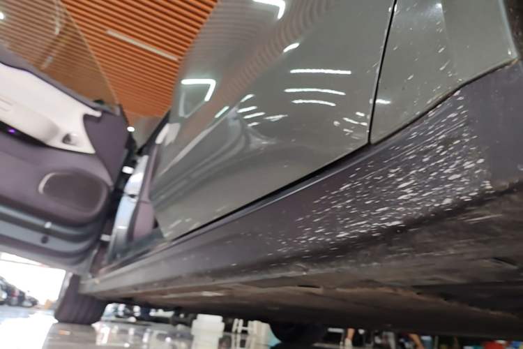 Used Nio ET7 2022 100kWh First Edition Left Side Sill
